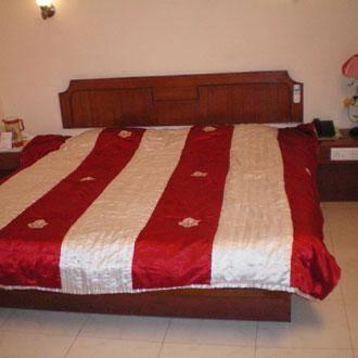 Samdariya Hotel Dzsabalpur Kültér fotó