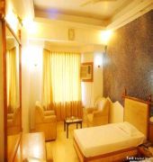 Samdariya Hotel Dzsabalpur Kültér fotó